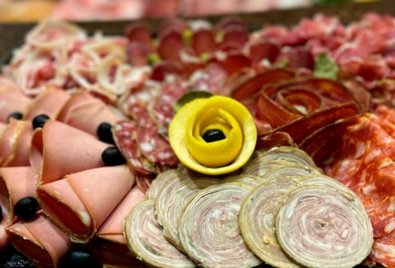 Photo COFFRET DE CHARCUTERIE
